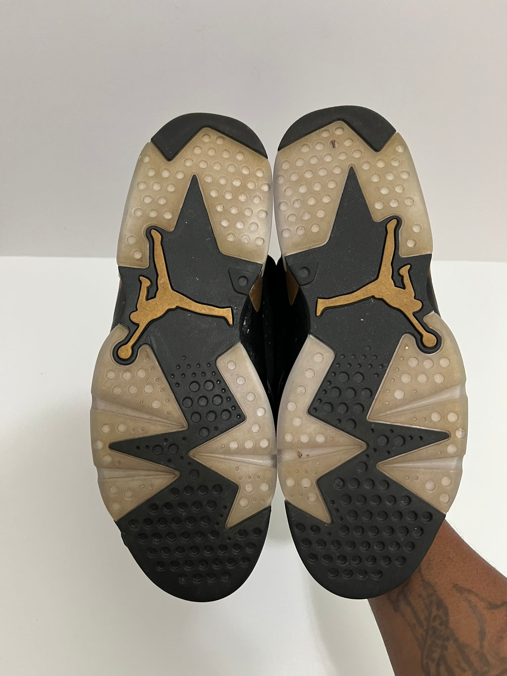 The Relentless Special – Deep Clean + Sole Icing Service